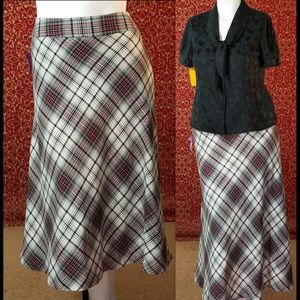 EAST 5th white plaid skirt 18💥🕛